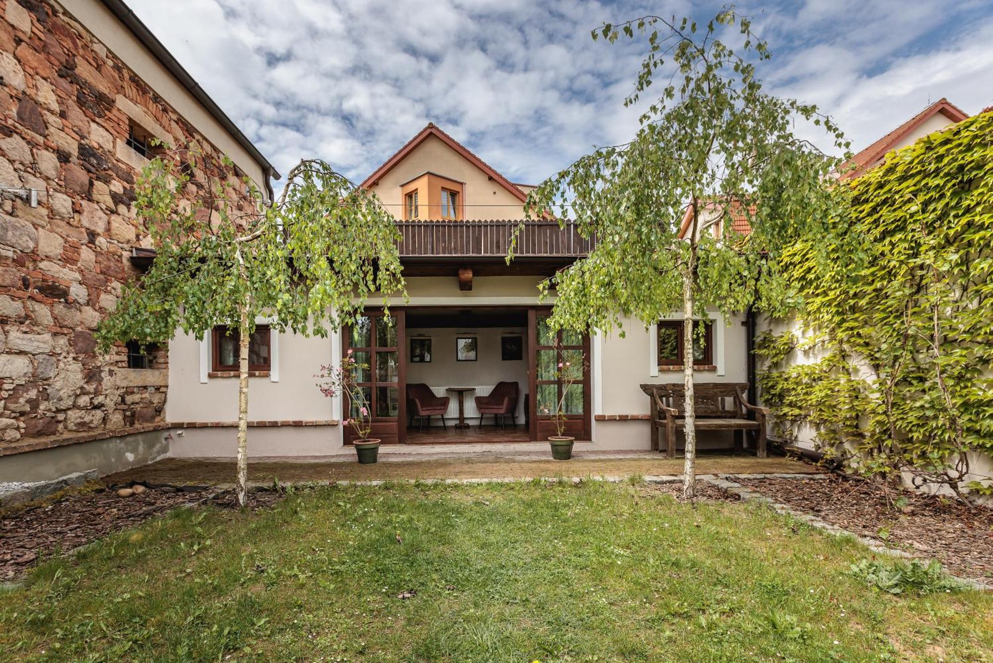 Barokni Spejchar Otel Tlučná Dış mekan fotoğraf