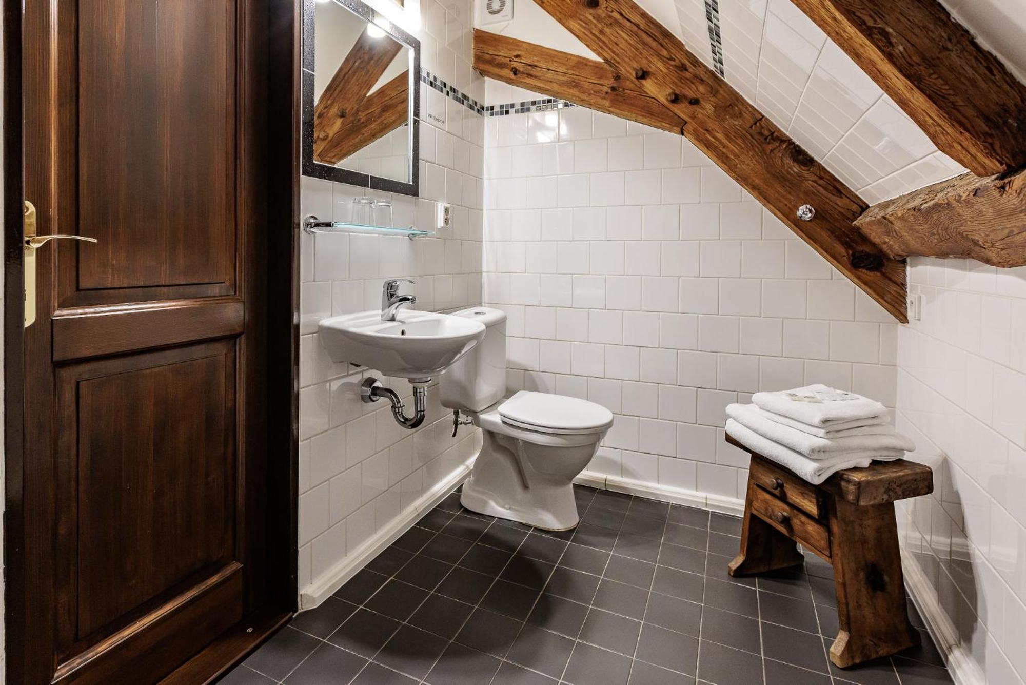 Barokni Spejchar Otel Tlučná Dış mekan fotoğraf